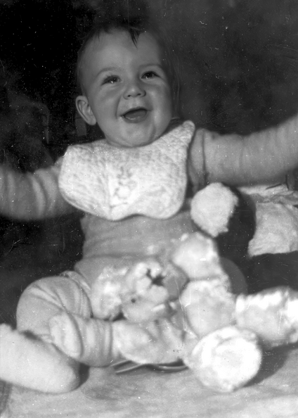 Hett, Bob infant 1949