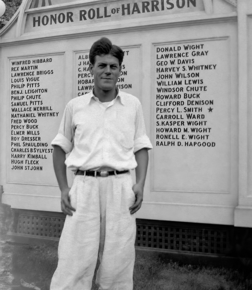 Hett, Hazen in Harrison Maine 1932