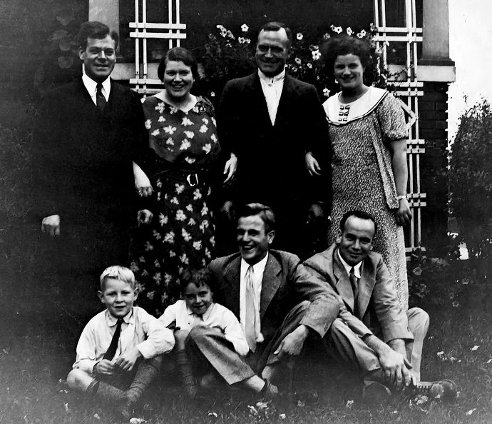 Hett, Hazen; Mable; Norman; Pearl; How; Norm; Herb; Lorne
