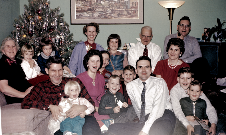 Hett, Howard; Betty; extended Decher Clan family